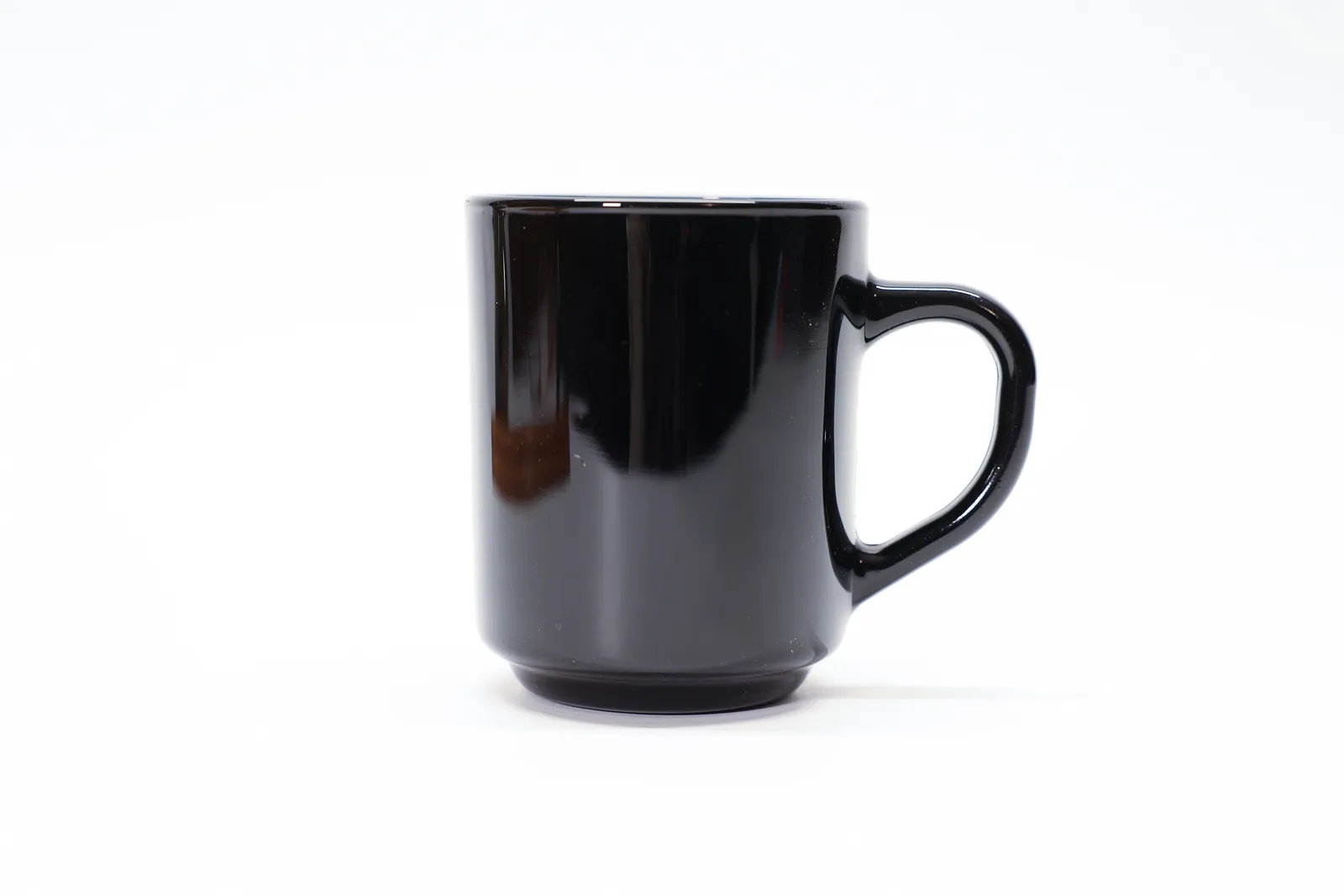 Vintage Arcocroc Amethyst Glass Mug