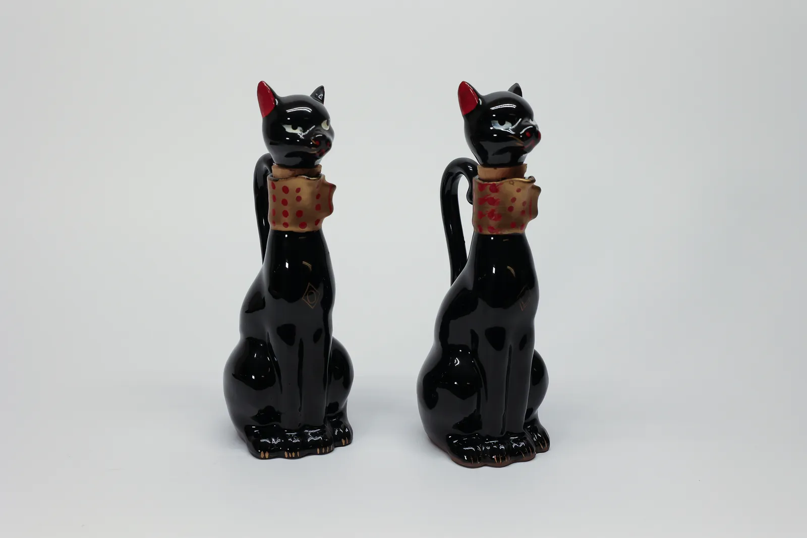 Relco Japan Black Cat Oil & Vinegar Cruet Set