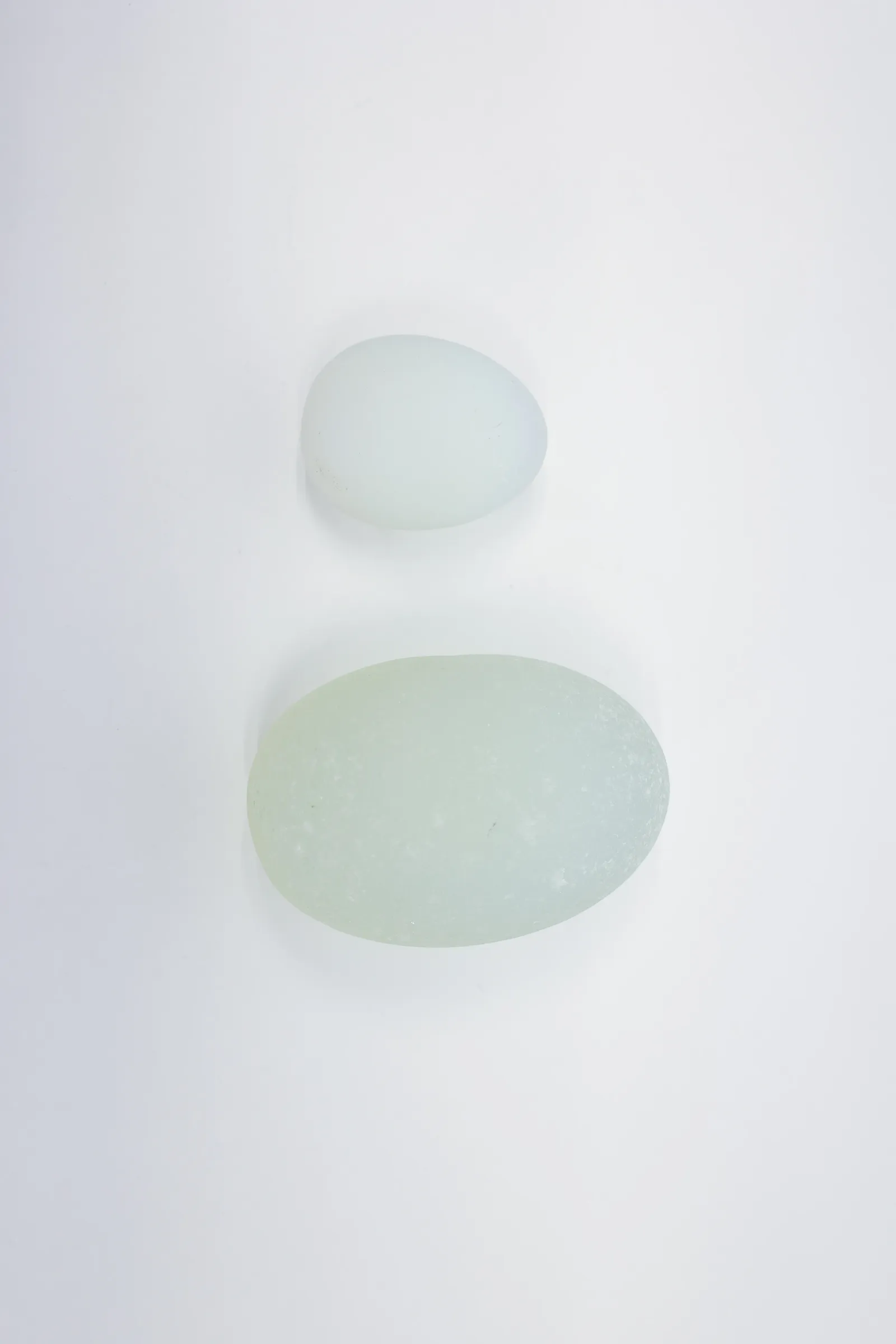 Pair of Opalescent Art Glass Decorative Eggs