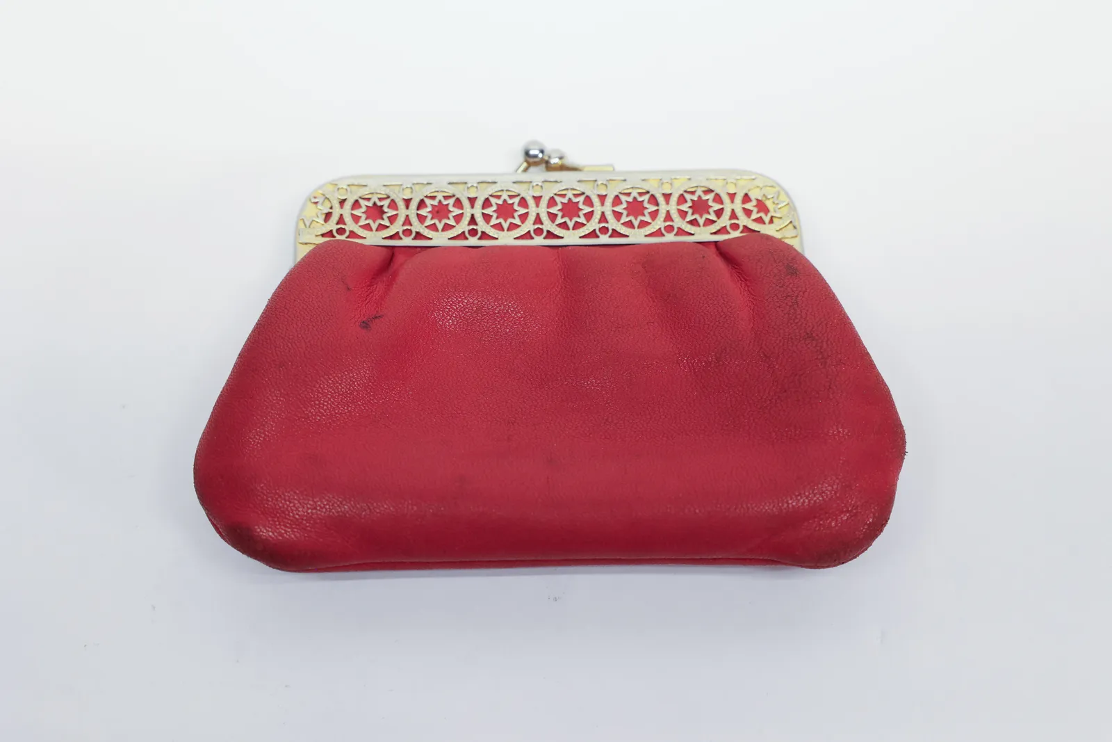 Red Leather Kiss-Lock Coin Purse, Filigree